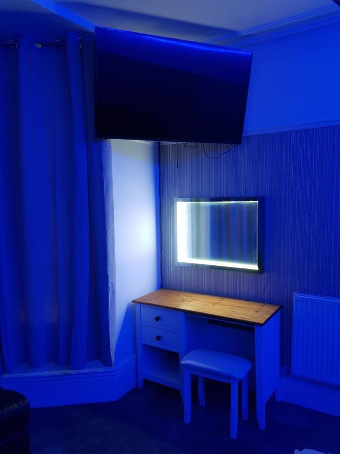 Highfields Living - All Rooms Ensuite- Free Wifi- Free Local Parking Sheffield Exterior foto